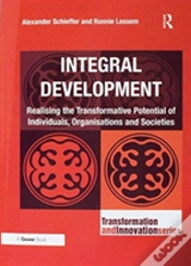 Capa do artigo Integral Development