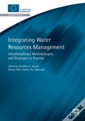 Capa do artigo Integrating Water Resources Management