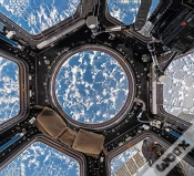 Capa do artigo Interior Space