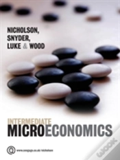 Capa do artigo Intermediate Microeconomics B&W