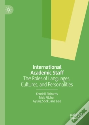 Capa do artigo International Academic Staff