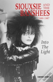Capa do artigo Into The Light