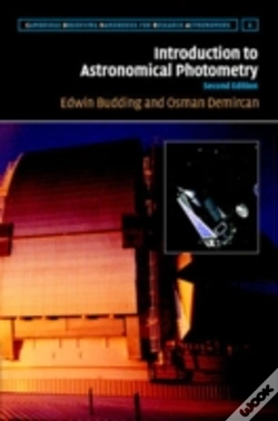 Capa do artigo Introduction To Astronomical Photometry