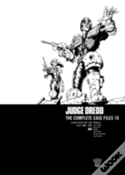 Capa do artigo Judge Dredd: The Complete Case Files 10