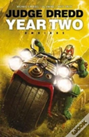 Capa do artigo Judge Dredd: Year Two