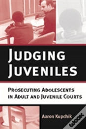 Capa do artigo Judging Juveniles