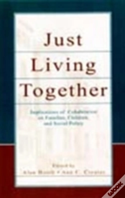 Capa do artigo Just Living Together