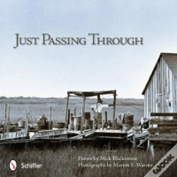 Capa do artigo Just Passing Through