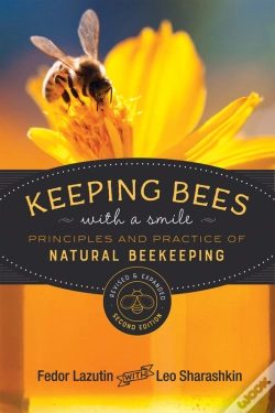 Capa do artigo Keeping Bees With A Smile
