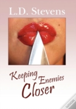Capa do artigo Keeping Enemies Closer