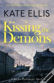 Capa do artigo Kissing The Demons