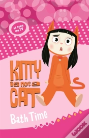 Capa do artigo Kitty Is Not A Cat: Bath Time