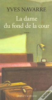 La Dame Du Fond De La Cour