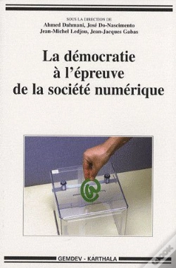 Capa do artigo La Démocratie A L'Épreuve De La Société Numérique