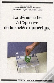Capa do artigo La Démocratie A L