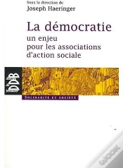 Capa do artigo La Démocratie : Un Enjeu Pour Les Associations D