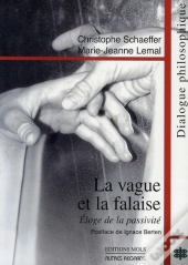 La Vague Et La Falaise