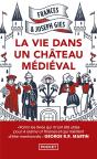 La Vie Dans Un Château Médiéval - Preview