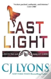 Capa do artigo Last Light