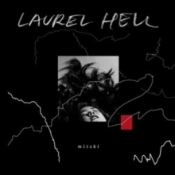 Capa do artigo Laurel Hell - Cassete
