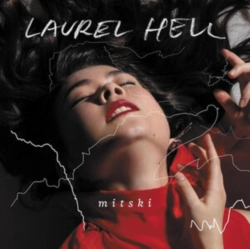 Capa do artigo Laurel Hell - Vinil