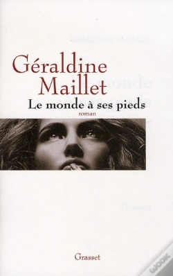 Capa do artigo Le Monde À Ses Pieds