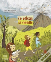 Le Volcan Se Réveille