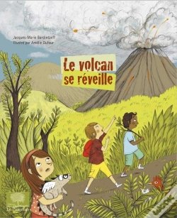 Capa do artigo Le Volcan Se Réveille