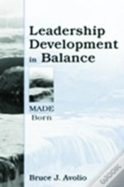 Capa do artigo Leadership Development In Balance
