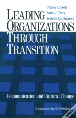 Capa do artigo Leading Organizations Through Transition