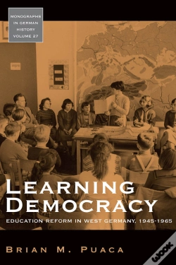 Capa do artigo Learning Democracy