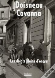 Les Doigts Pleins D'Encre