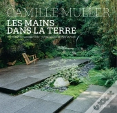 Les Mains Dans La Terre