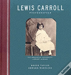 Capa do artigo Lewis Carroll, Photographer