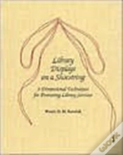 Capa do artigo Library Displays On A Shoestring
