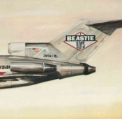 Capa do artigo Licensed to Ill - CD