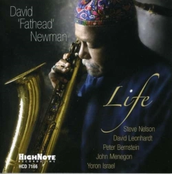 Capa do artigo Life - CD