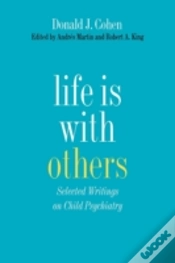 Capa do artigo Life Is With Others