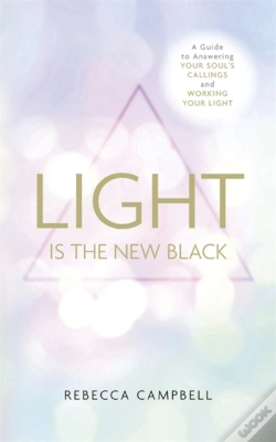 Capa do artigo Light Is The New Black