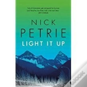 Capa do artigo Light It Up