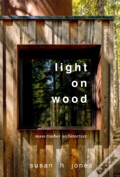 Capa do artigo Light On Wood