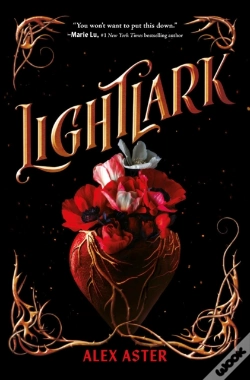 Capa do artigo Lightlark (The Lightlark Saga Book 1)