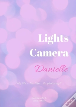 Capa do artigo Lights Camera Danielle