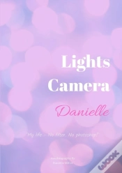 Capa do artigo Lights Camera Danielle