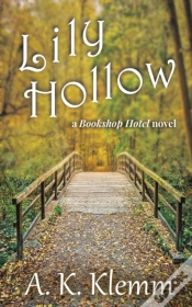 Capa do artigo Lily Hollow