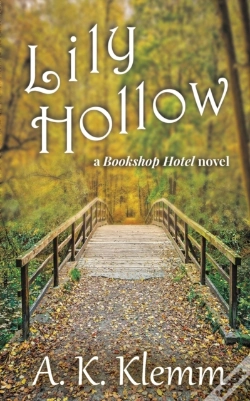 Capa do artigo Lily Hollow
