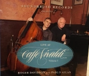 Capa do artigo Live At Caffe Vivaldi, Volume 1 - CD