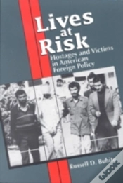 Capa do artigo Lives At Risk