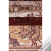 Capa do artigo Lives Behind The Laws