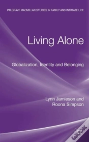 Capa do artigo Living Alone